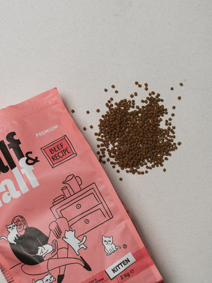 HALF&HALF KITTEN Hrană uscată pentru pisicuţe, cu Vită