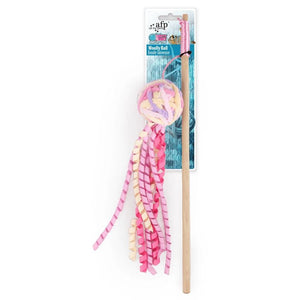 ALL FOR PAWS Knotty Habit Bagheta jucarie pentru pisici, Minge cu panglici, Roz