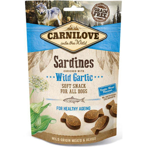 CARNILOVE Semi Moist Recompense pentru caini, cu Sardine si Leurda 200g