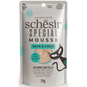 SCHESIR SPECIAL Skin & Coat Plic pentru pisici, Mousse cu Somon si Pui 70g